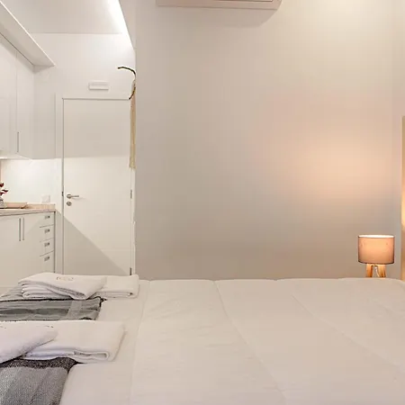 By Trip2portugal Πανσιόν Lisboa