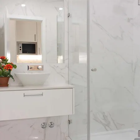 By Trip2portugal Πανσιόν 4*