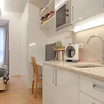 By Trip2portugal 4* Лісабон