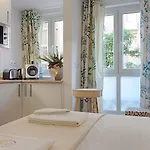 Гостьовий будинок By Trip2portugal Лісабон