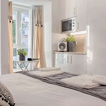 By Trip2portugal Guest house 4*