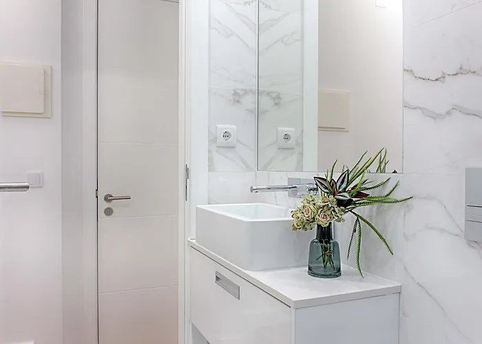 Guest house By Trip2portugal Lisbon